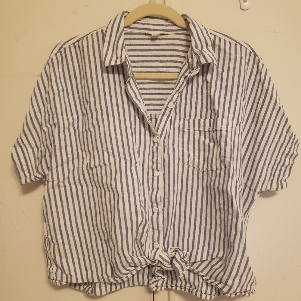 Beachlunchlounge Stripe linen cotton crop top tie - Picture 3 of 6